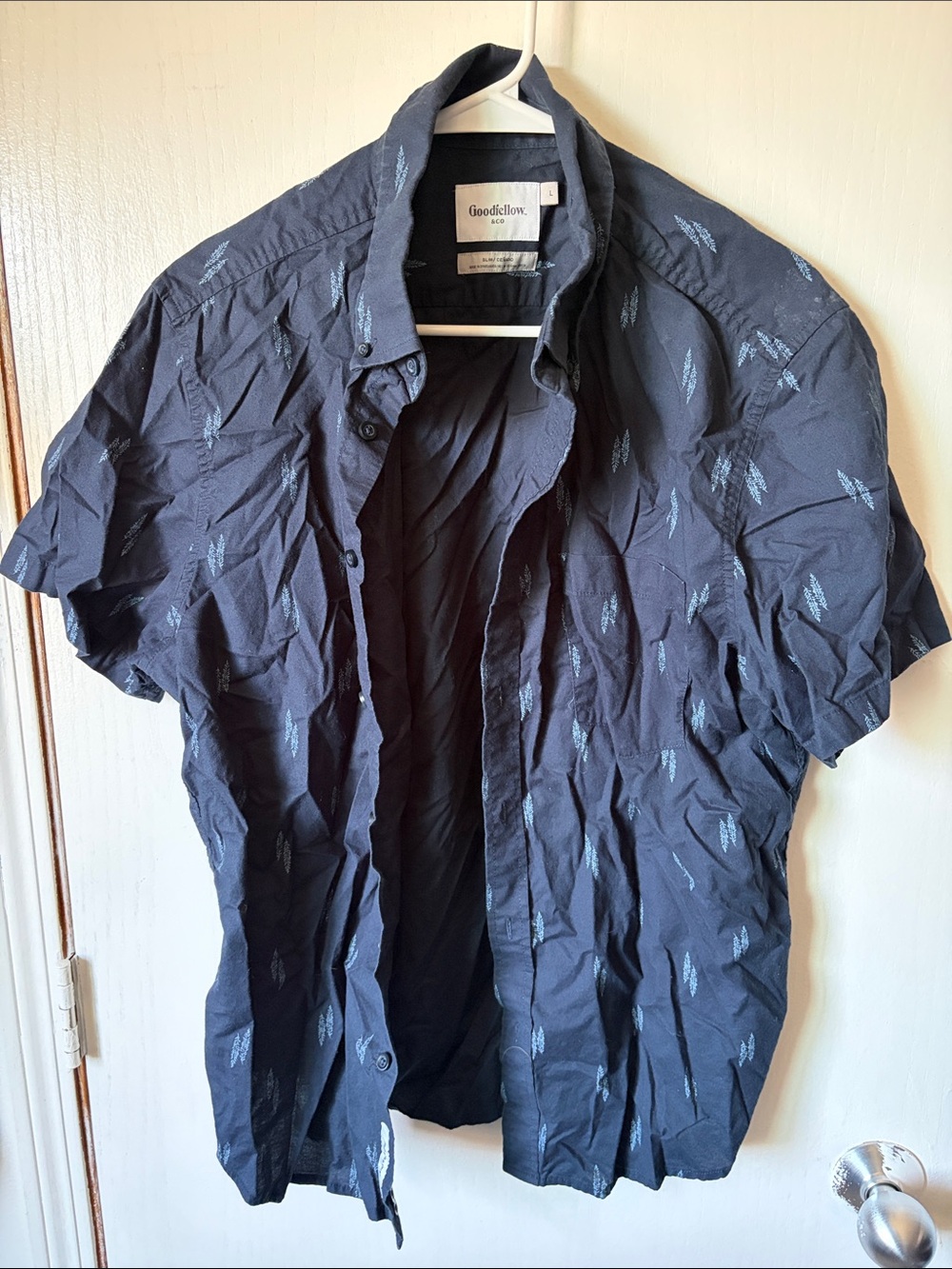 Goodfellow & Co Navy Short-Sleeve Button-Down with Light Blue Pattern